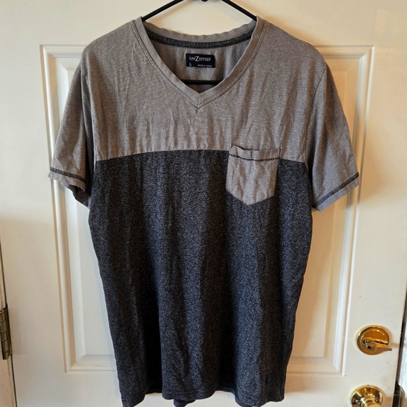 Unzipped Men's Size Large T Shirt - Picture 1 of 4